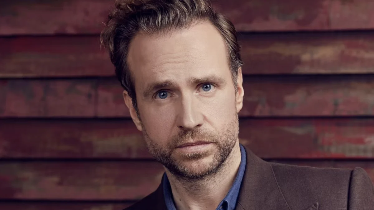 HBO Expands the Wizarding World: Rafe Spall Cast as Arthur Weasley in ‘Harry Potter’ Season 2 Alongside Major Casting and Reality TV Shake-Ups