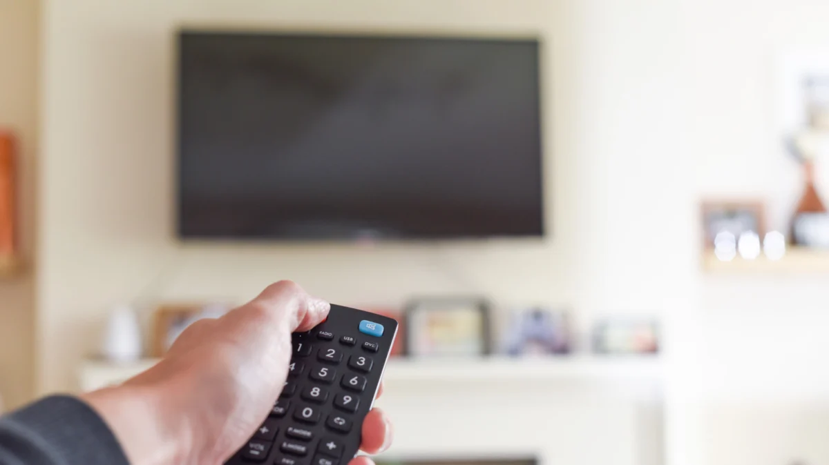 The Hidden Life of Your Smart TV: Why Standby Mode Is More Than Just a Power-Sucker